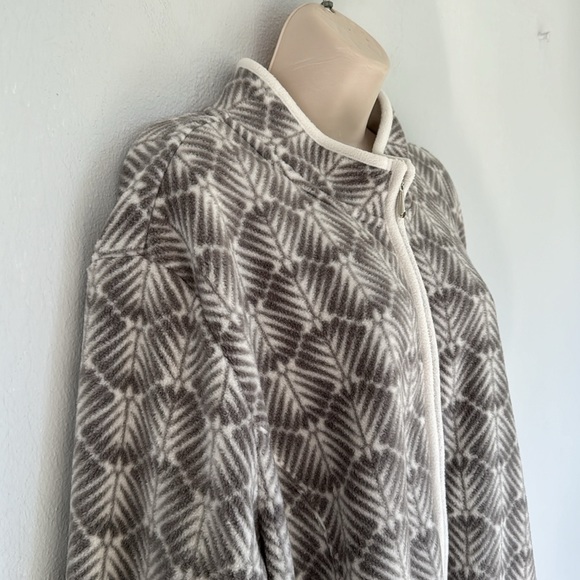 Karen Scott Sport plus gray white fleece scallop print full zip jacket size 3X - Picture 6 of 8